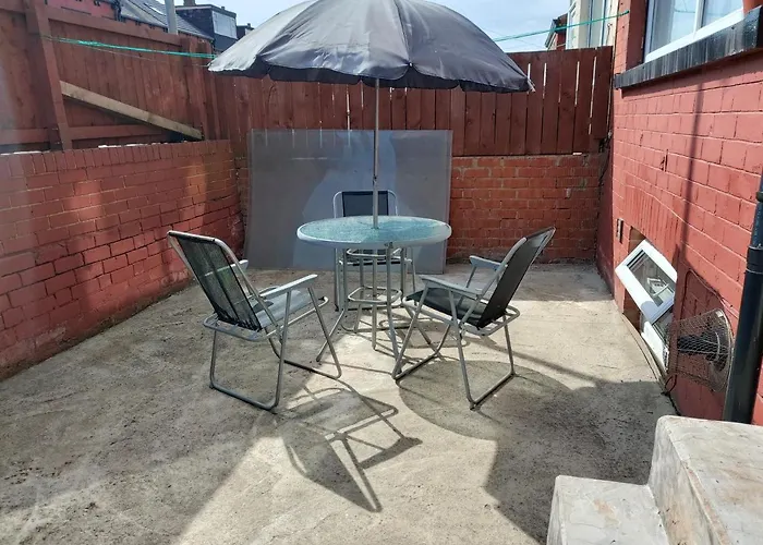 Lovely Studio-flat With Free Parking, Free Wifi. Leeds (West Yorkshire)