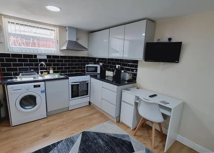 Lovely Studio-flat With Free Parking, Free Wifi. Apartment *